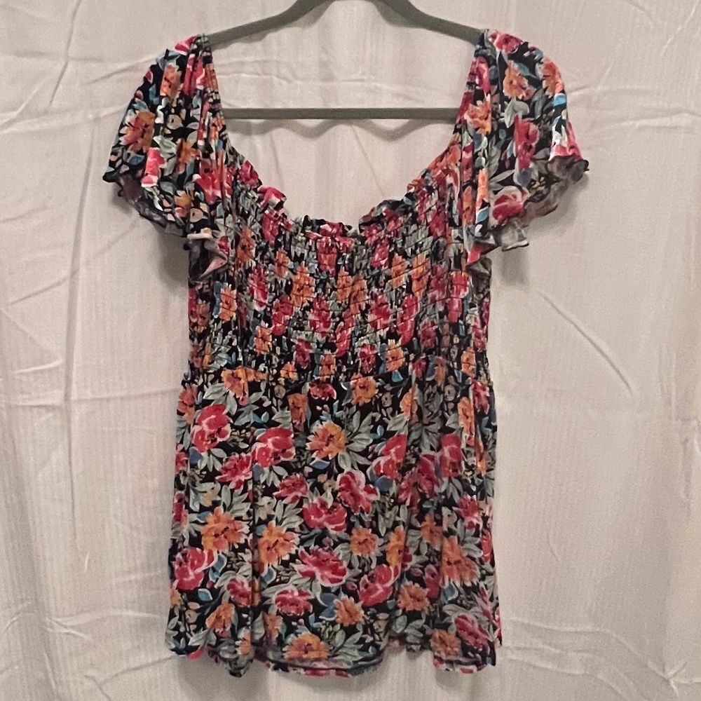 Torrid- Black Floral Top w/ Elastic- Size 3